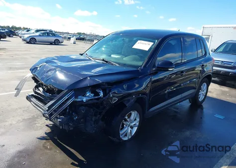 2014 Volkswagen Tiguan S из США, поврежденный, VIN WVGAV3AX3EW525833